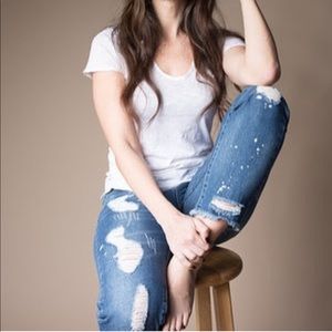 Boyfriend destroyed denim jeans paint fashionista